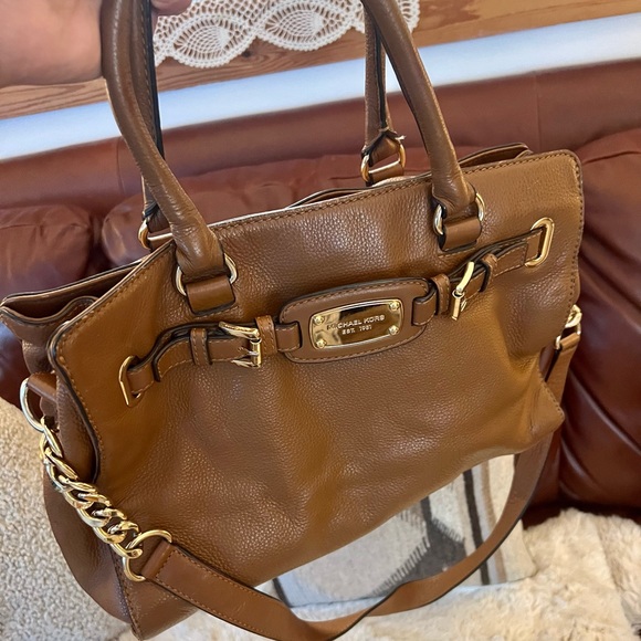 Michael Kors Handbags - Micheal Kors Hobo Purse